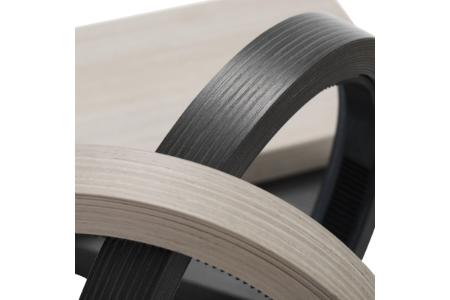 How does PP edge banding perform under high temperature and humidity?